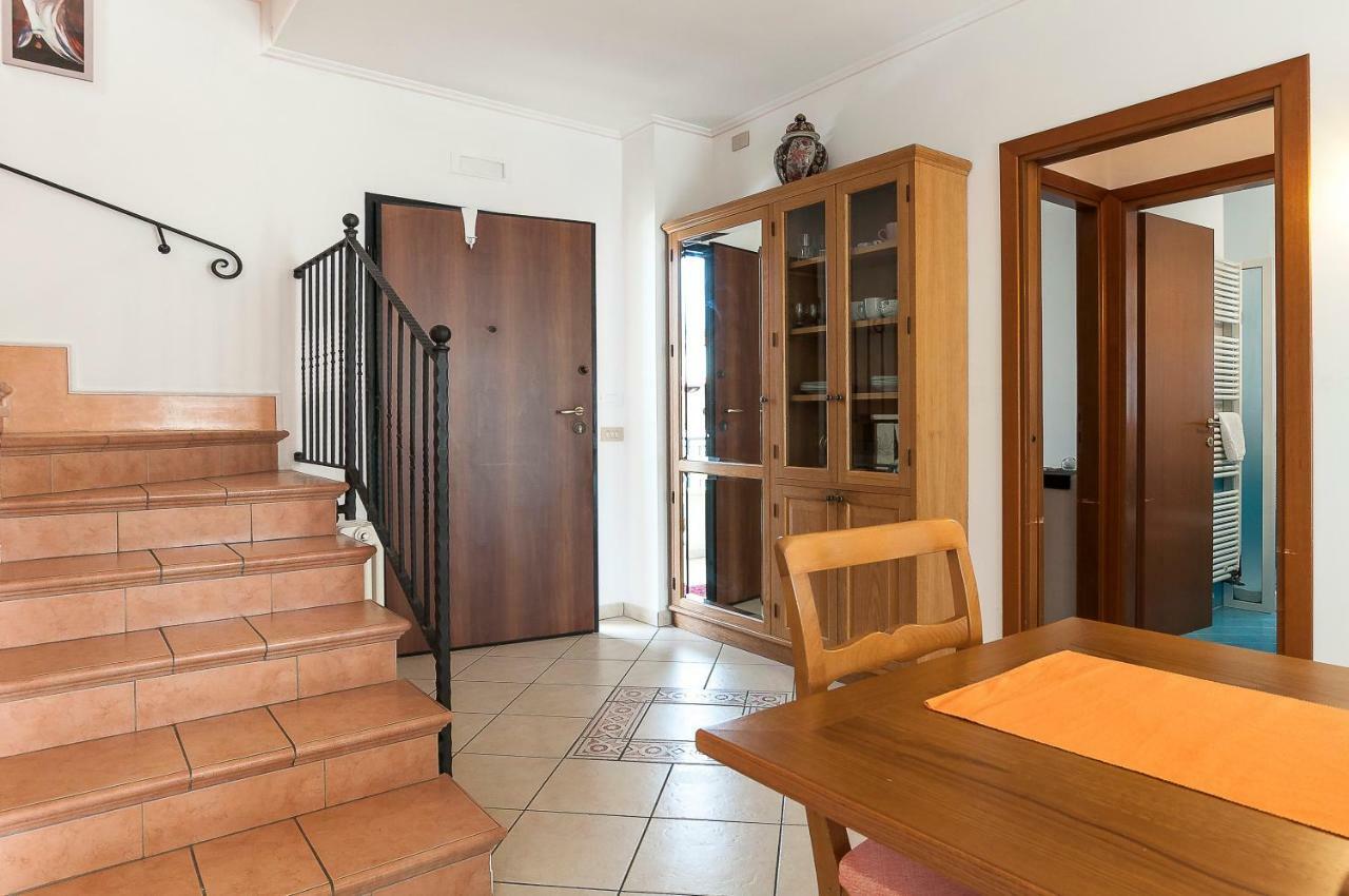 Casa Vacanza Minerva スペルロンガ エクステリア 写真